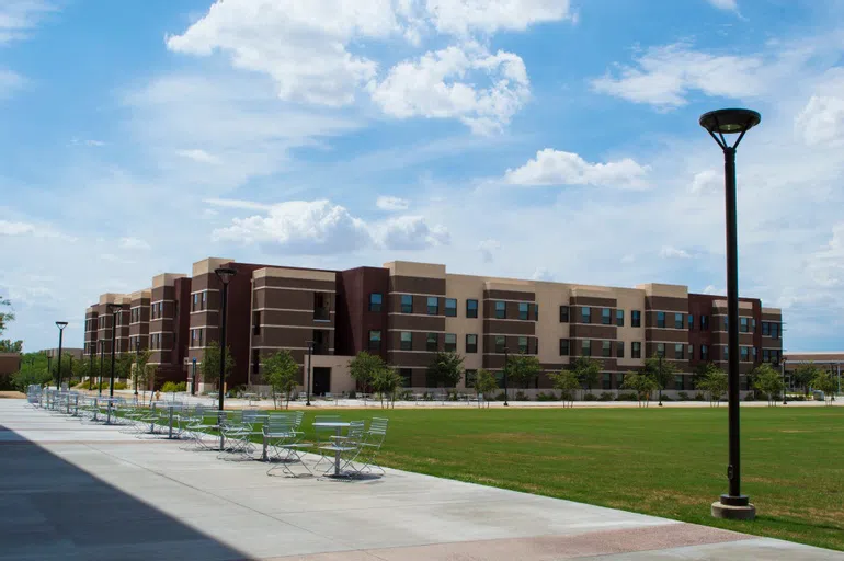 Exterior of Casa de Oro standing at the Sun Devil Fitness Complex.