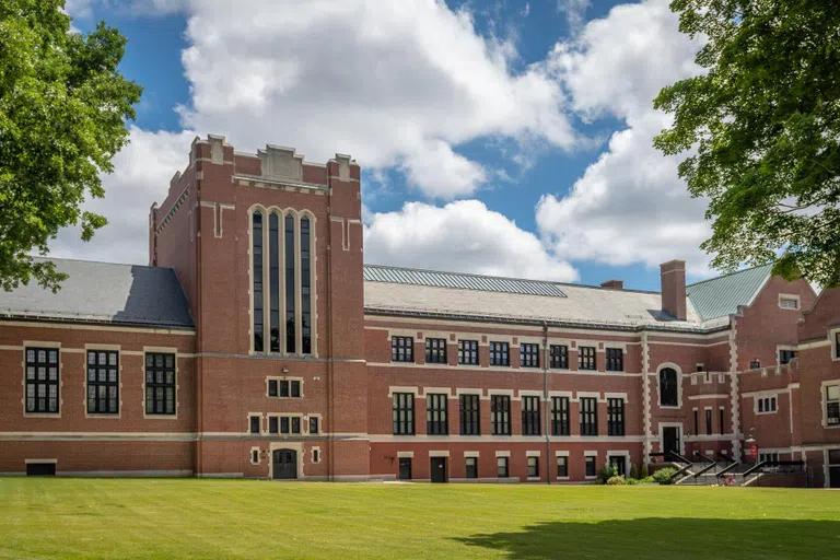 Jefferson Center exterior and green lawn space