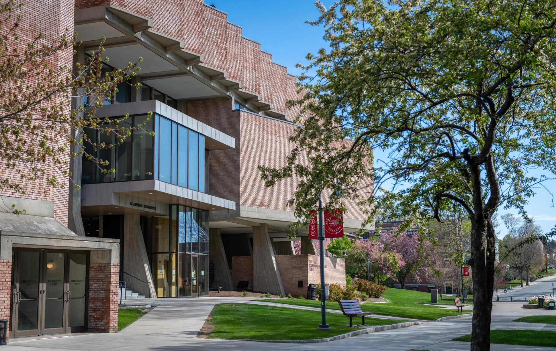 Goddard Library exterior