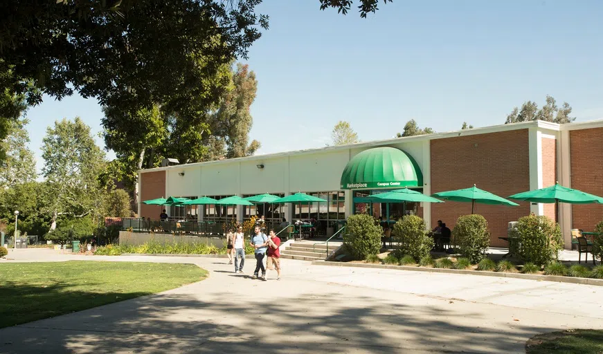 Exterior entrance to Marketplace