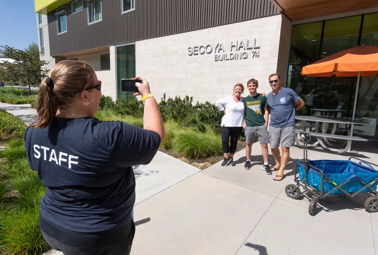 Campus Housing Move In