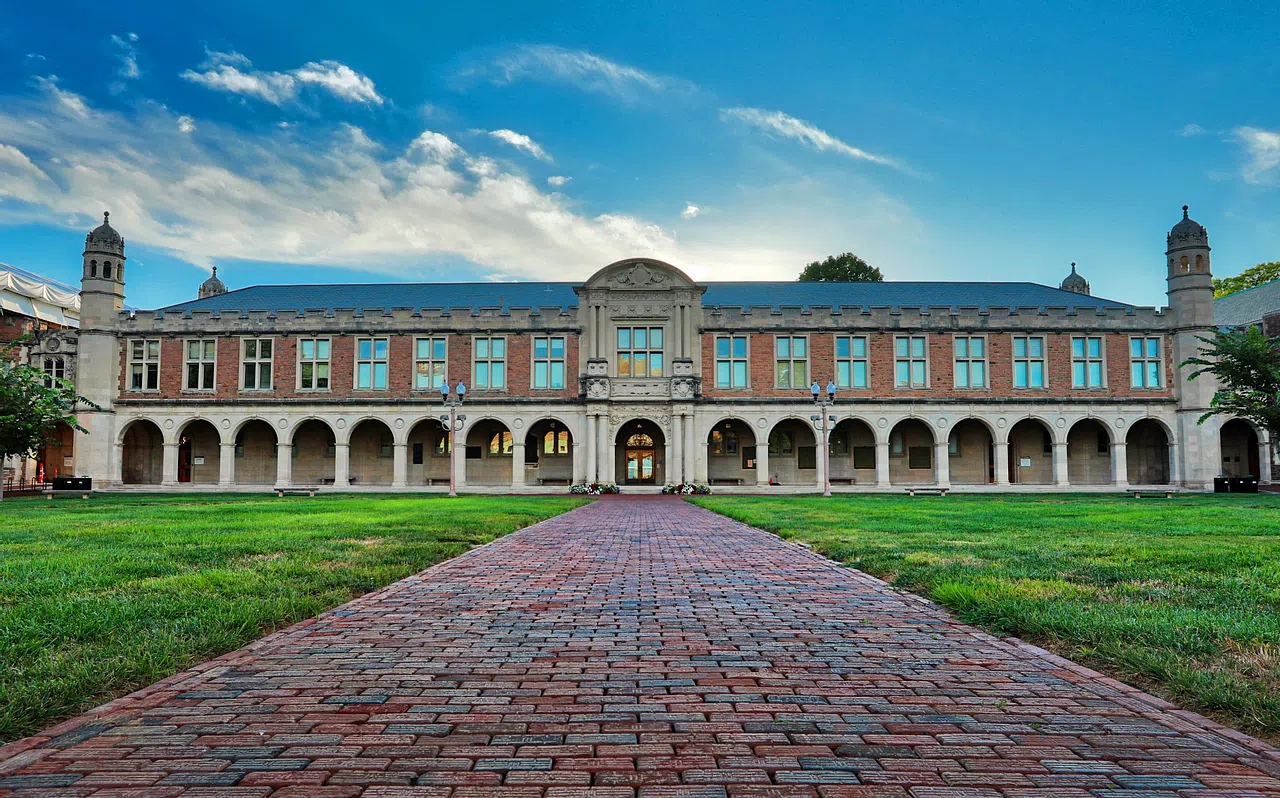 Exterior shot of Holmes Lounge and Ridgley Hall