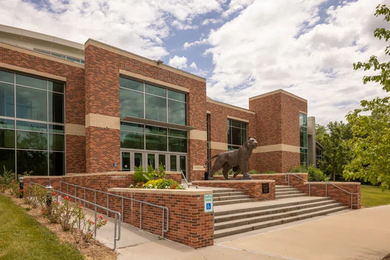 George & Sally Haddix Recreation and Athletic Center - Exterior