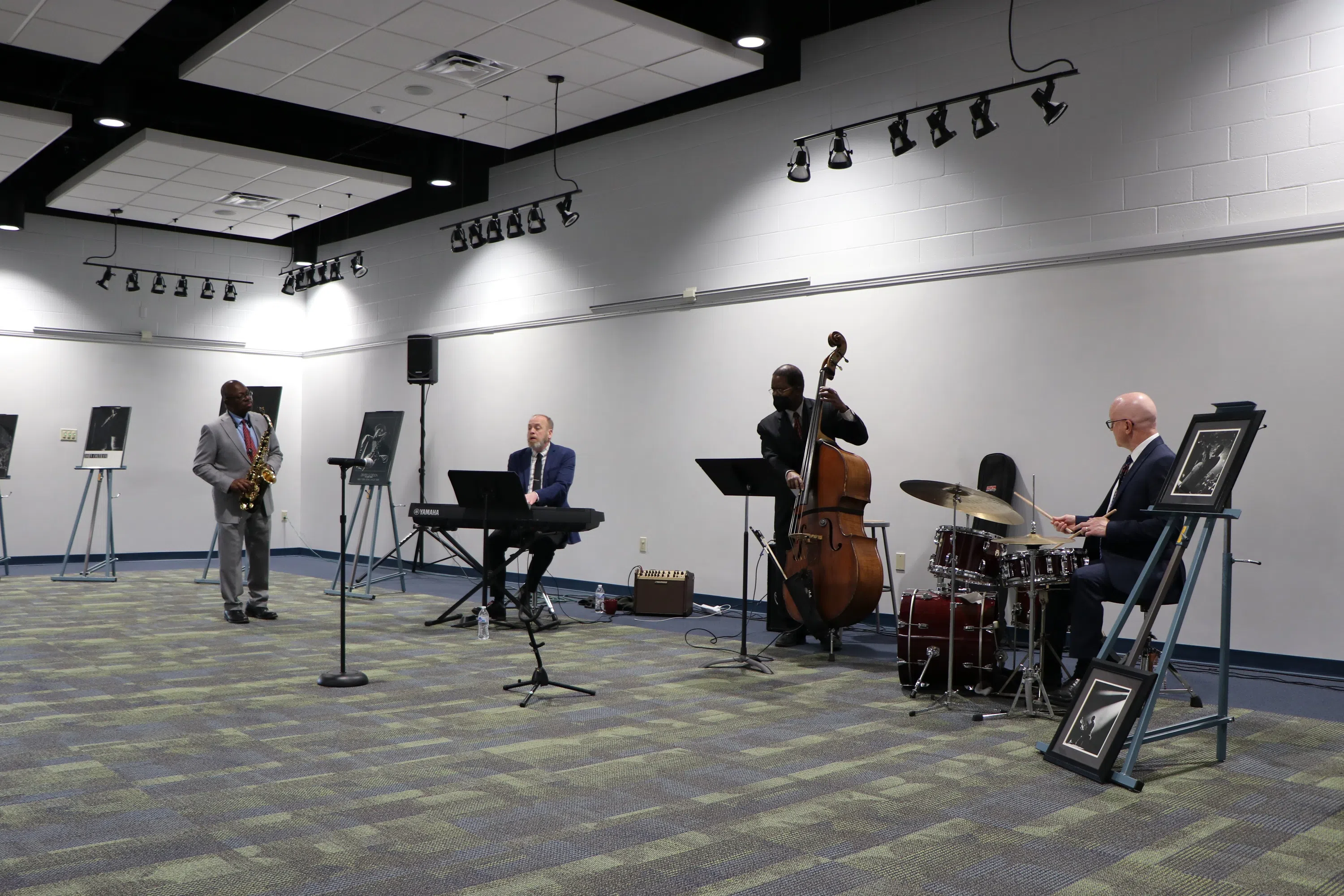 Jazz Quartet gives concert in Morrison Gallery.