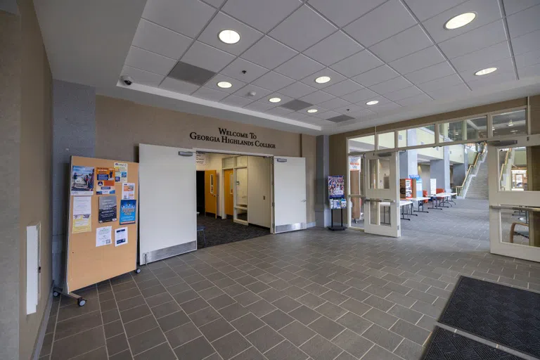 Entrance to Veteran's Affairs Office