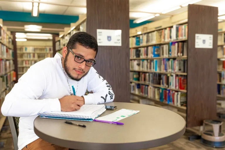 Student studies in Floyd Library