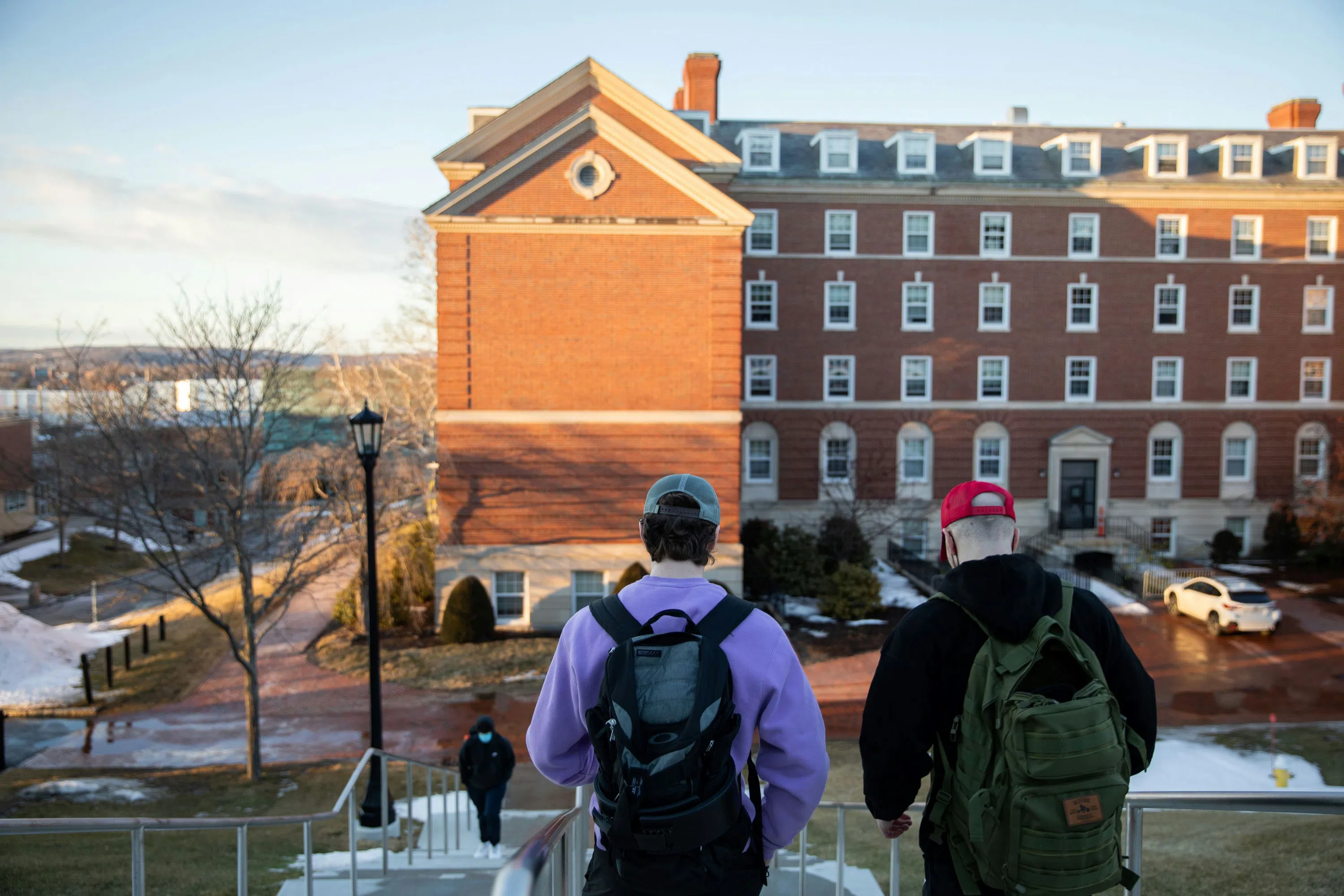 Students walking to Wheeler Hall from The Jo