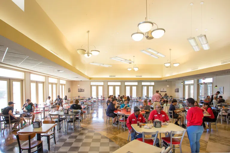 Inside of Brooks-Shivers Dining Hall