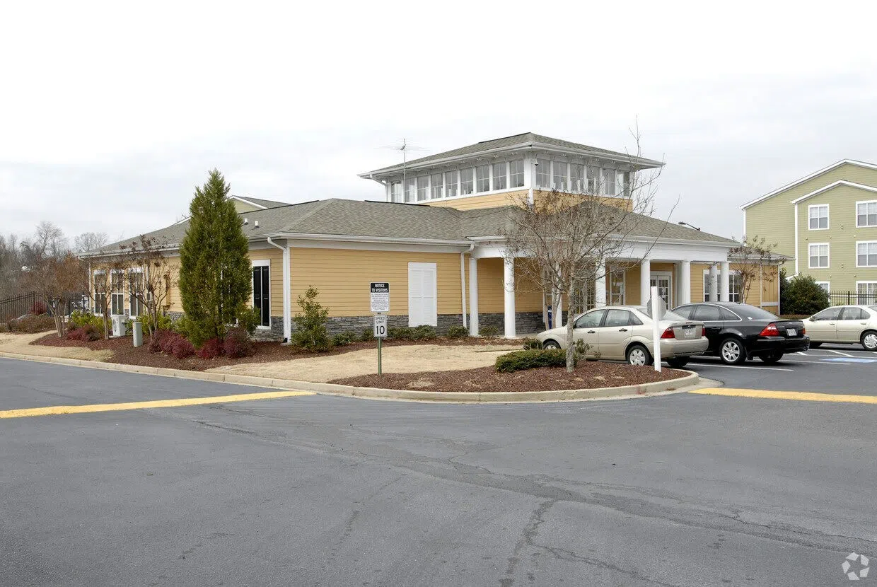 The exterior of the University Pointe building.