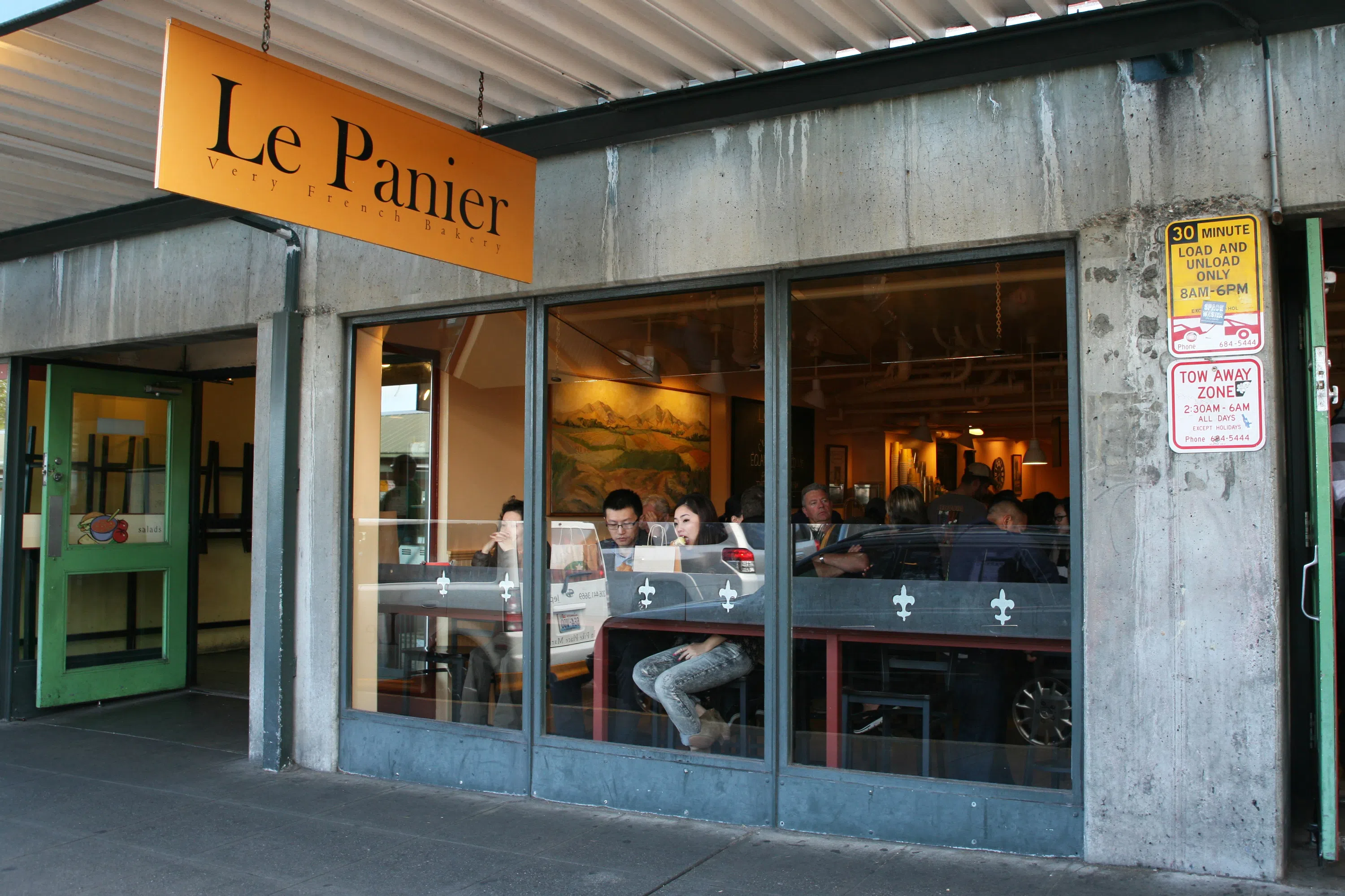 View of the sign outside Le Panier