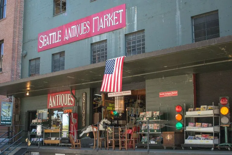 Exterior look of the antiques market