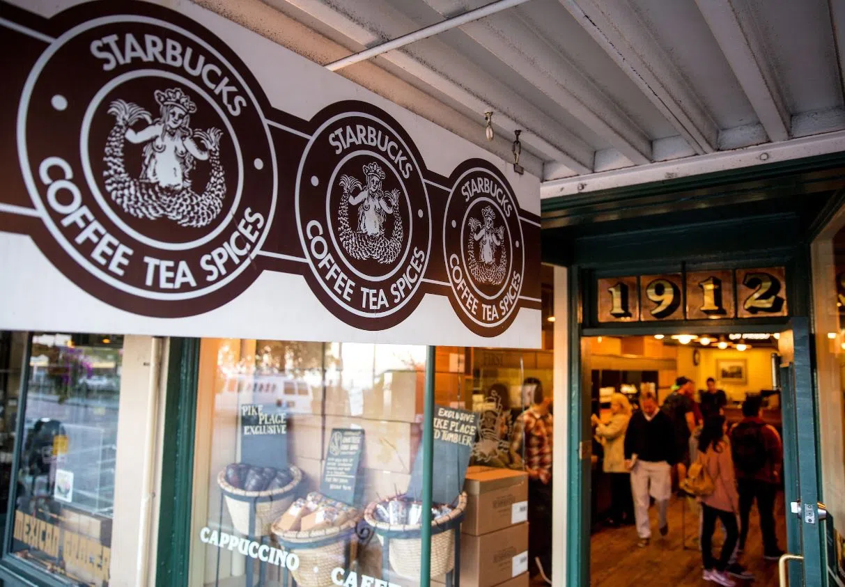 Brown logo of the very first Starbucks