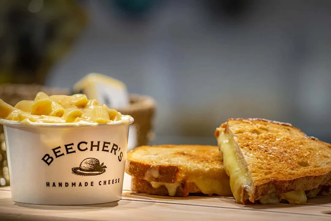 Beecher's mac and cheese and grilled cheese sandwhich 