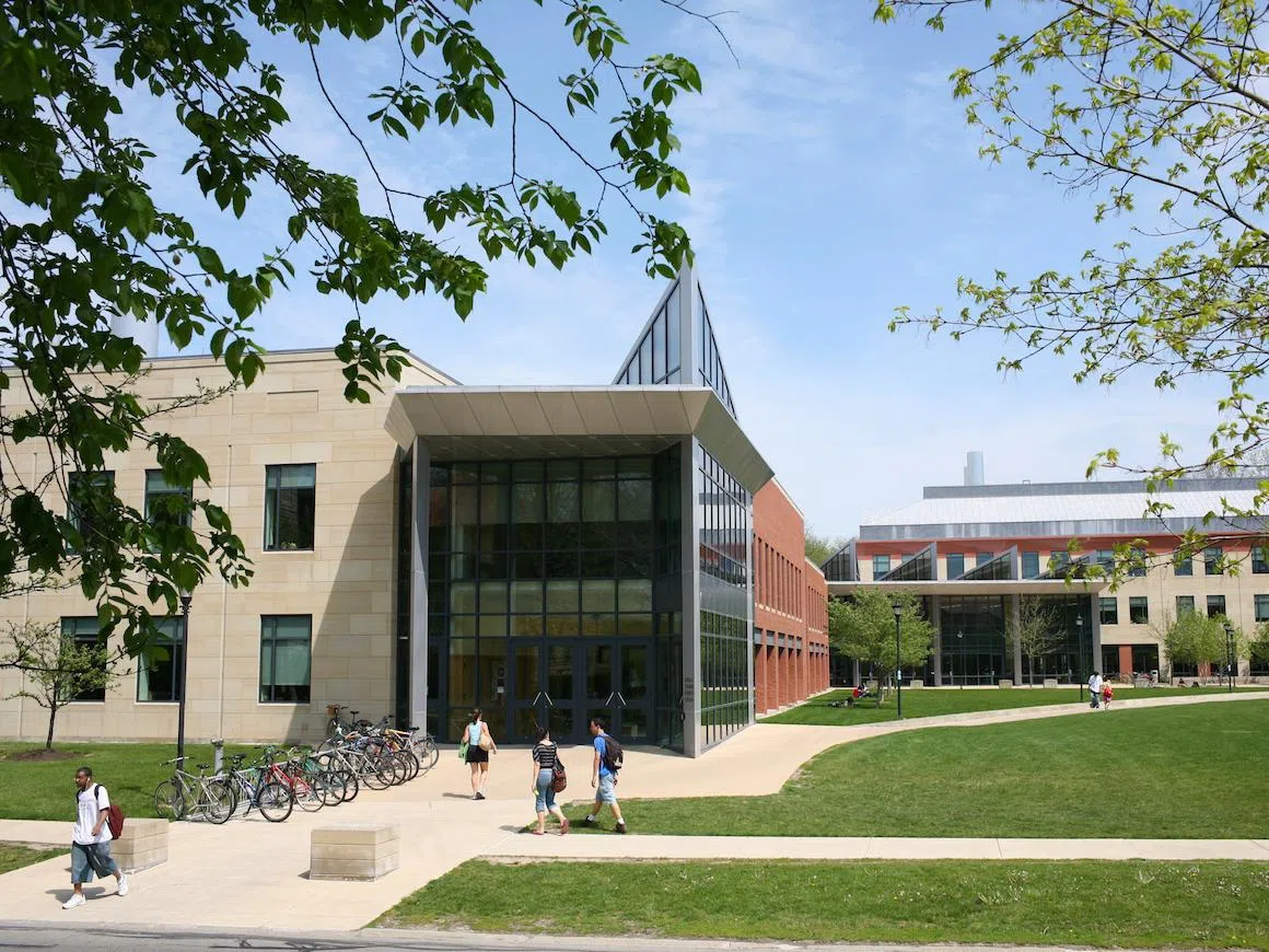 A photo of the outside of the Oberlin Science Center.