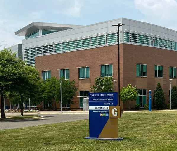 Parking lot G is parking for the Center for Health Studies, the Continuing Education Building and Kent Hall. 