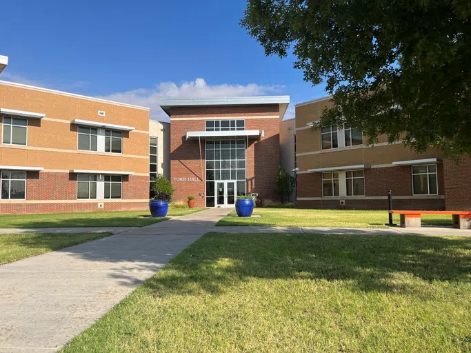 Tubb Hall - Exterior 