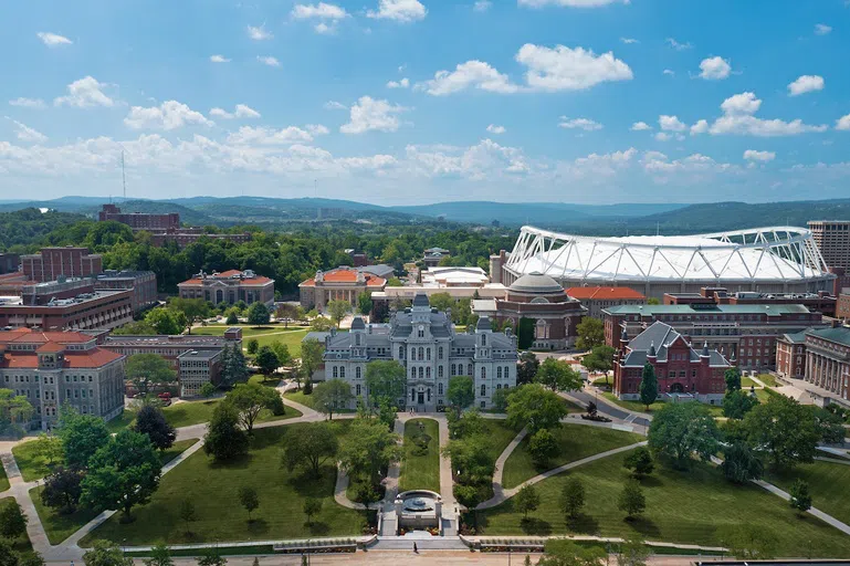 Syracuse University Campus Tour