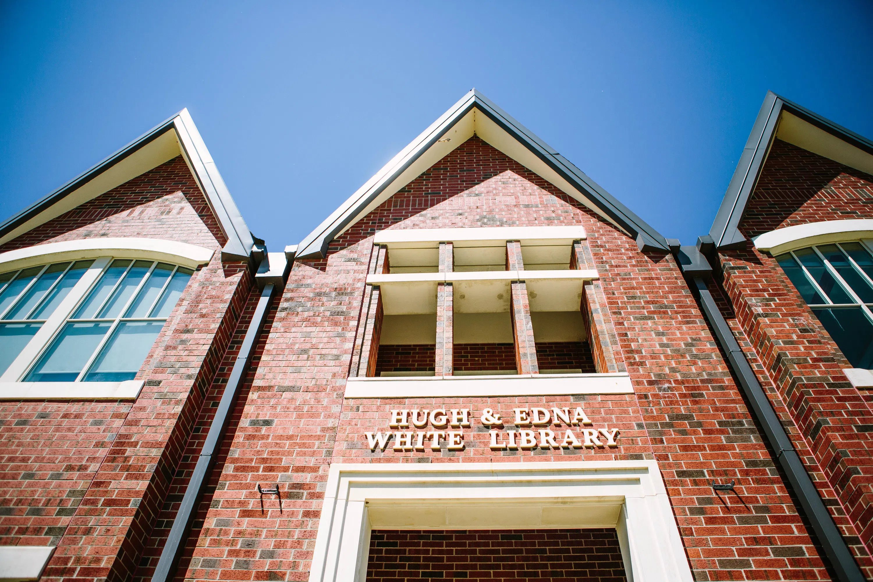 Hugh & Edna White Library Exterior