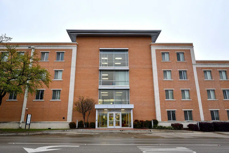  Exterior image of Honors Hall