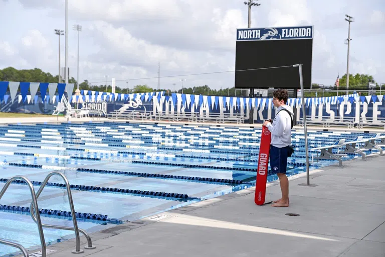 Located just behind the Student Wellness Complex is our pool facilities! 