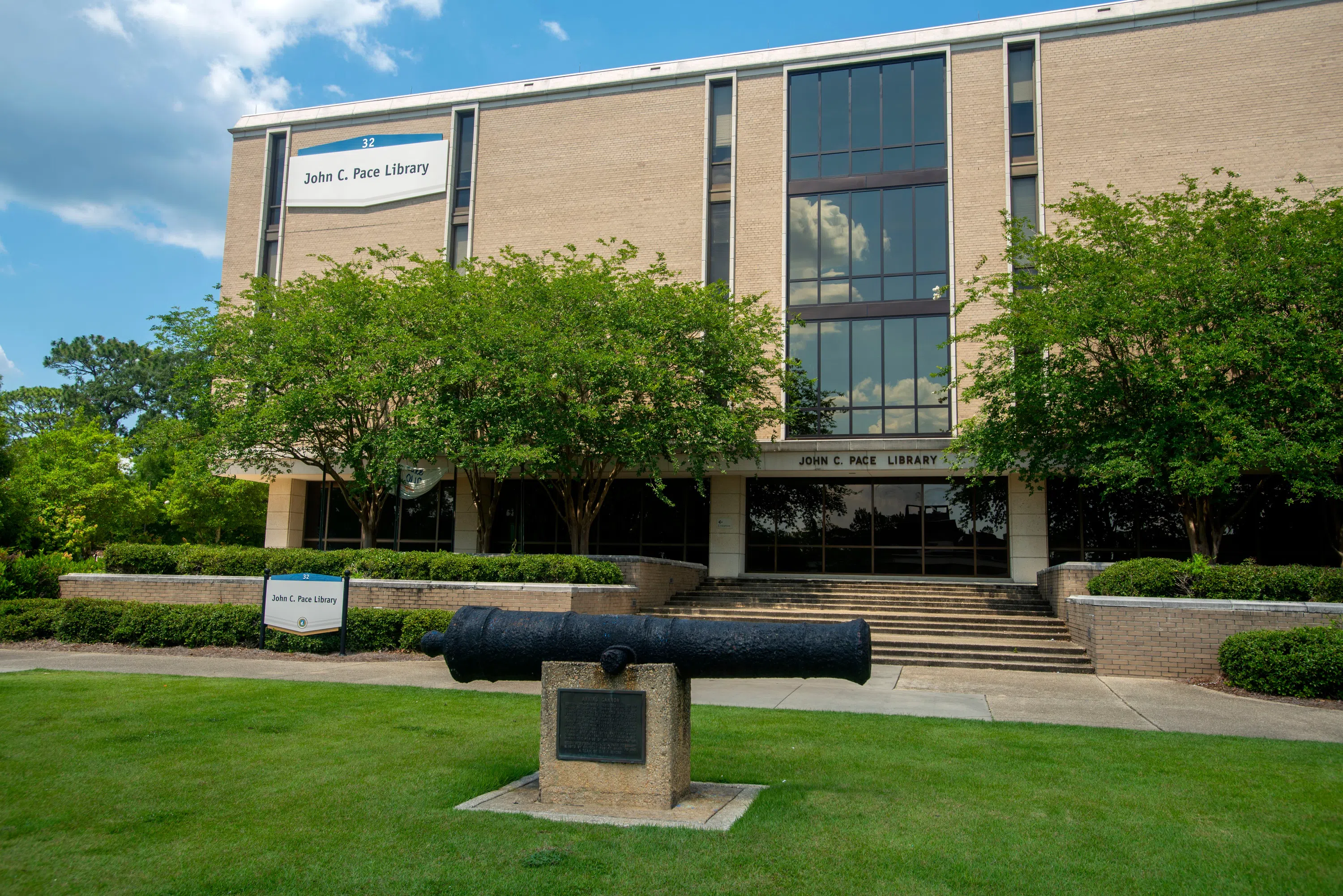 The canon on the aptly named Cannon Green in front of the Pace Library.