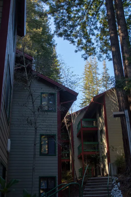 Redwood Grove Apartments exterior