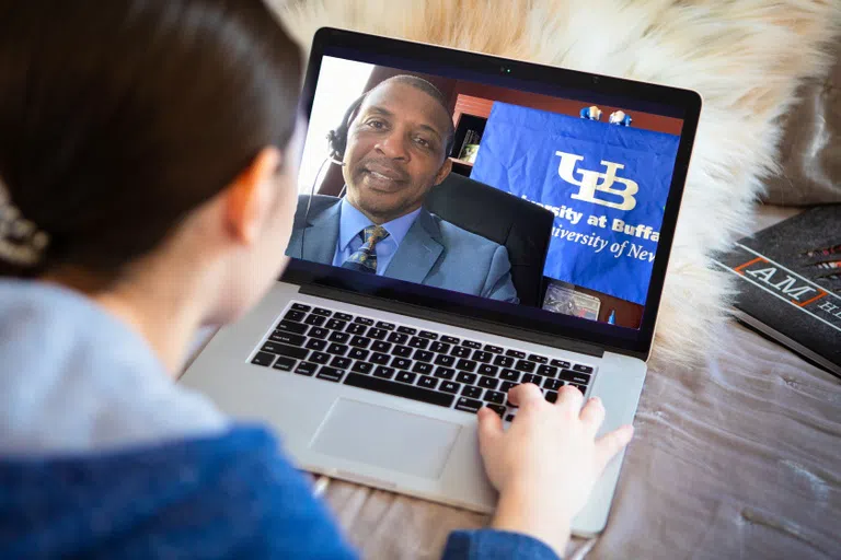 Students connects with Admissions Counselor, Glenn Taplin, over Zoom.