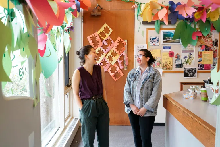 Wellesley students in the art library 