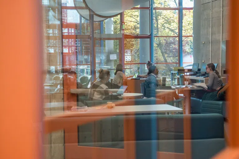 Wellesley students studying in the Science Center