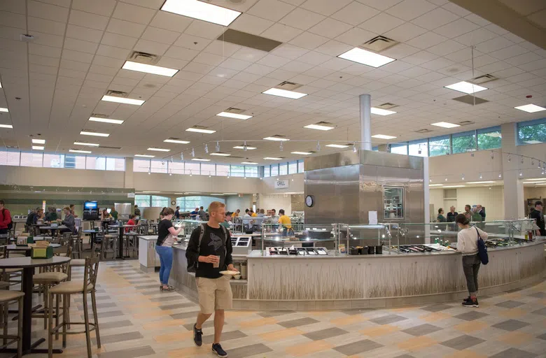 With several options to choose from, you're sure to find something tasty at the Residence Dining Center!